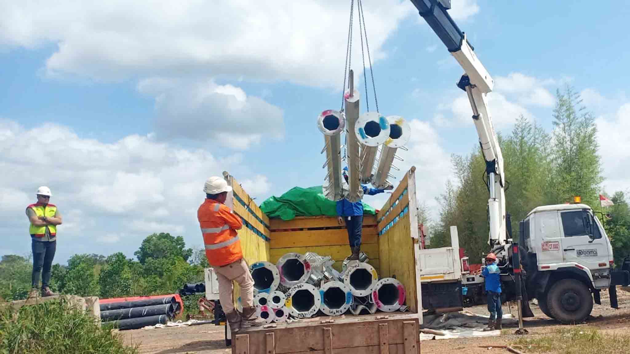 Pabrik_monopole_hexagonal9